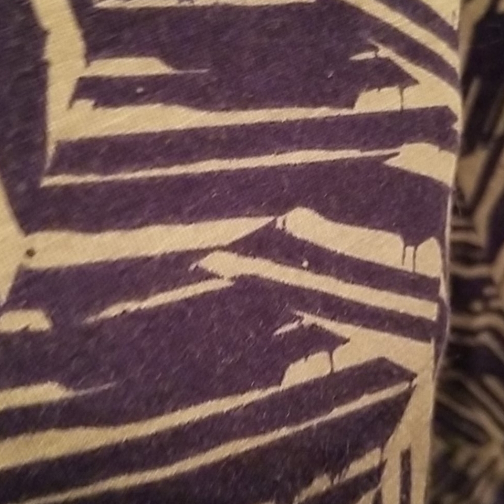 LuLaRoe Randy Baseball Tee - Picture 4 of 4